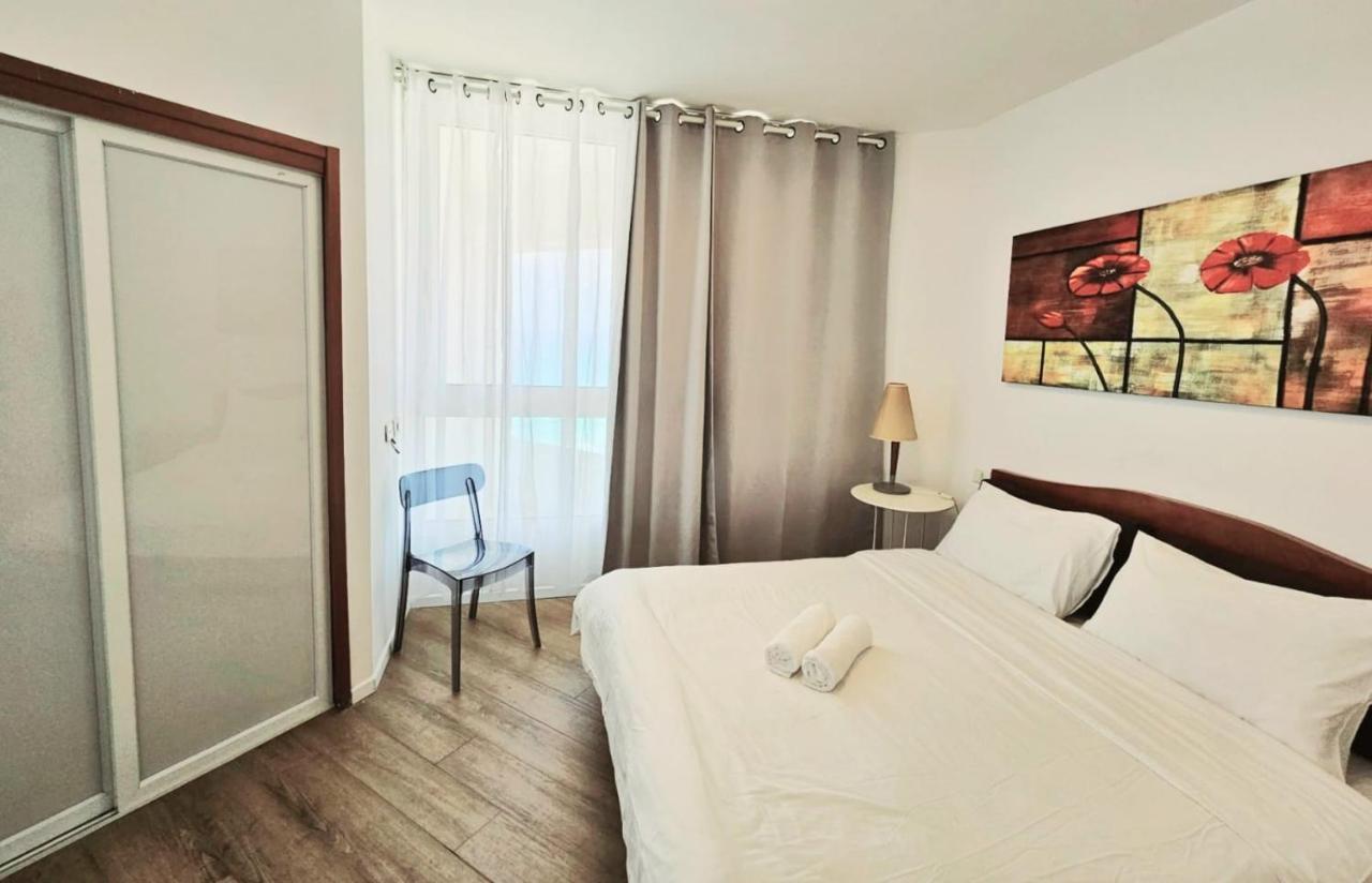 Go To Apartments In Leonardo Bat Yam Exterior foto