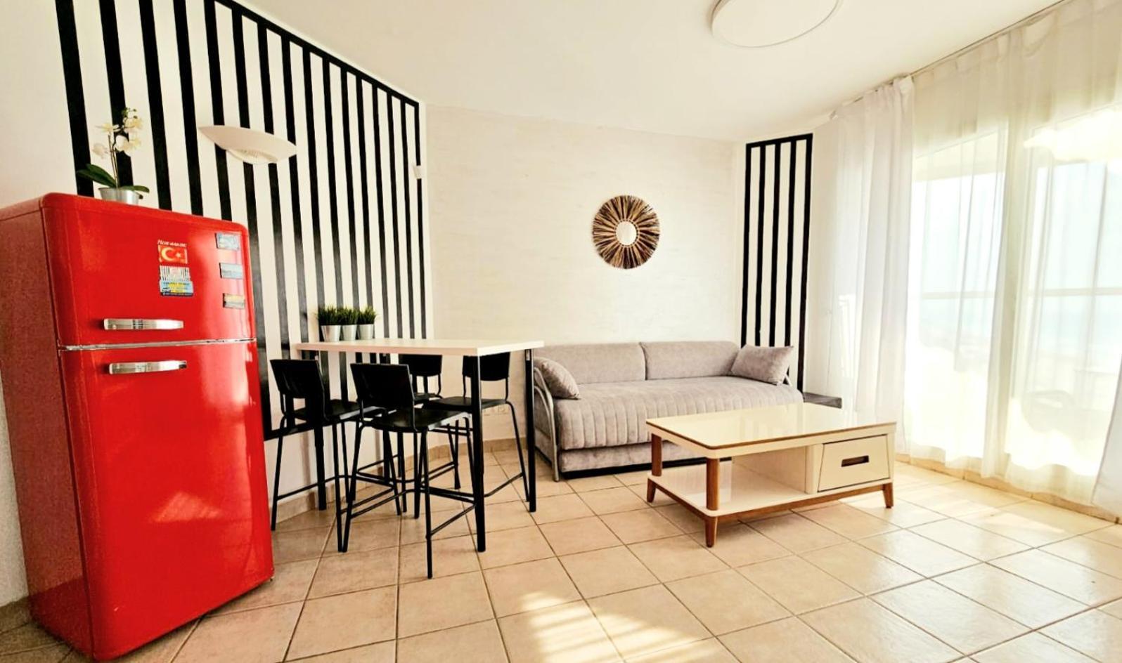 Go To Apartments In Leonardo Bat Yam Cameră foto