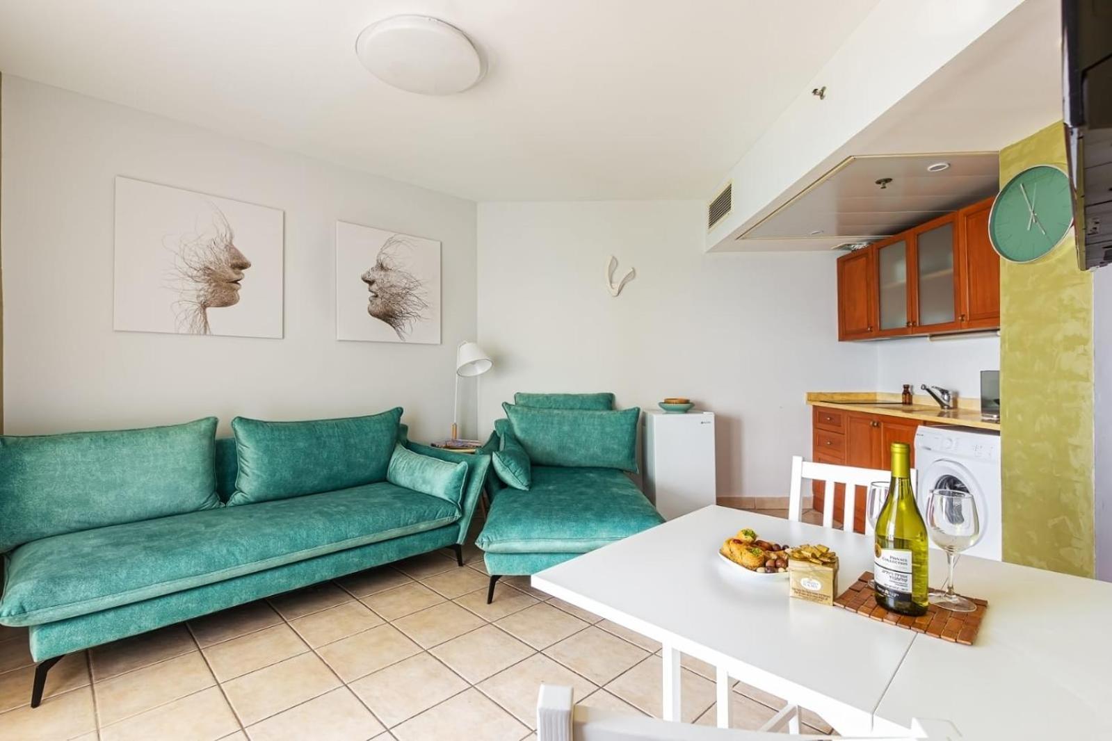 Go To Apartments In Leonardo Bat Yam Cameră foto