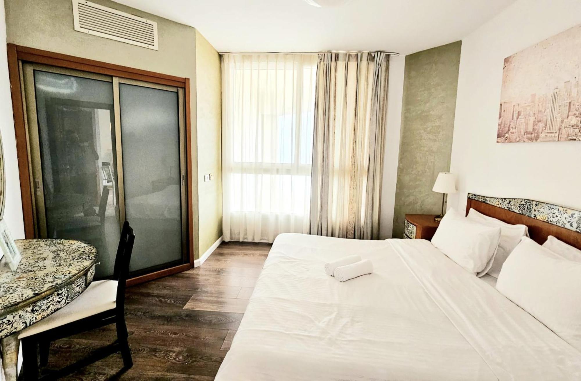 Go To Apartments In Leonardo Bat Yam Cameră foto